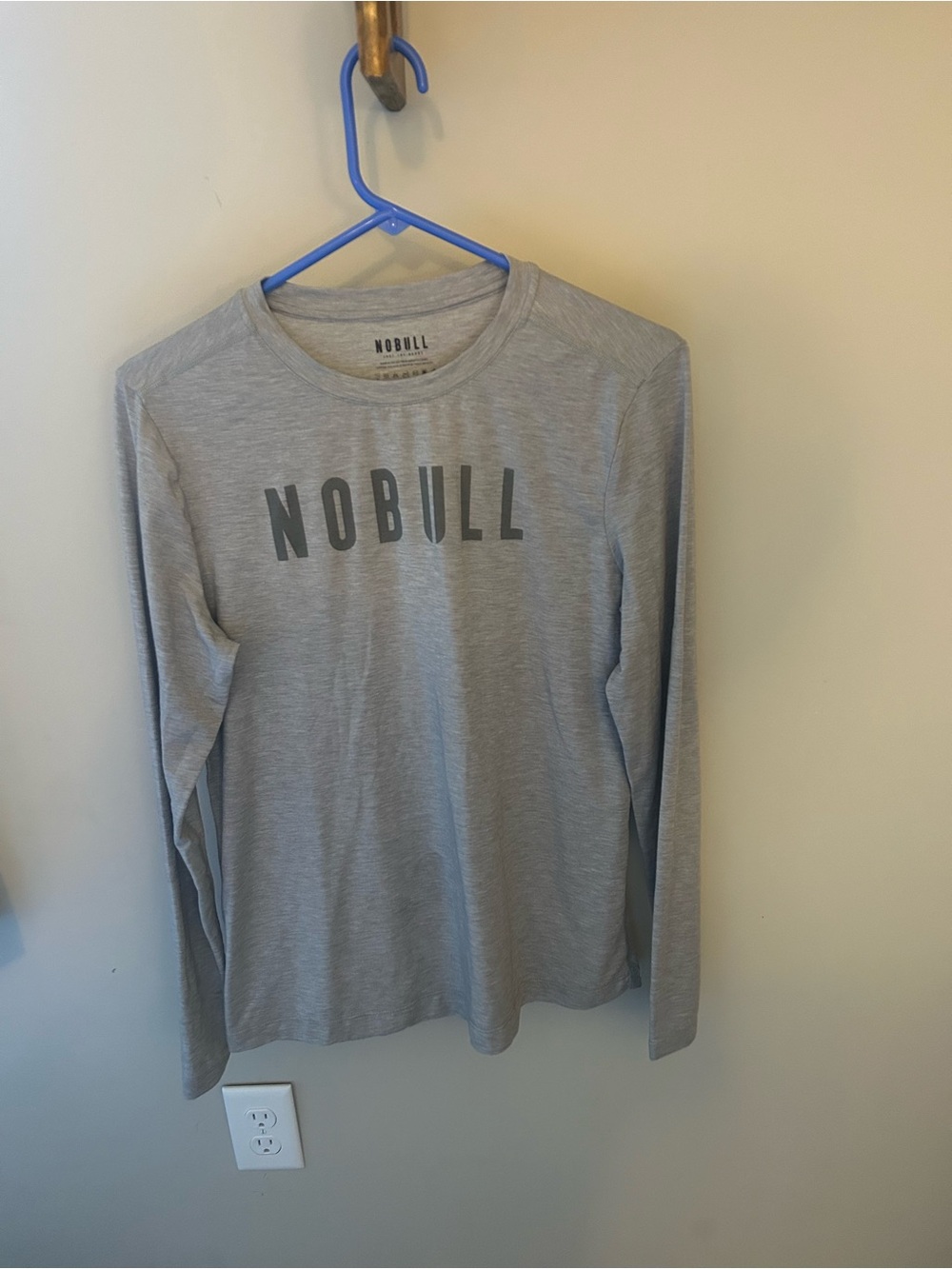 NOBULL Light Gray Long Sleeve Crew Tee